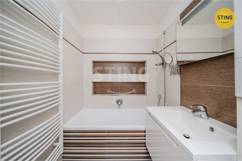 Prodej bytu 3+1, 85 m² - 12