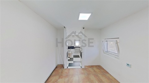 Prodej výrobního objektu, 226 m² 14