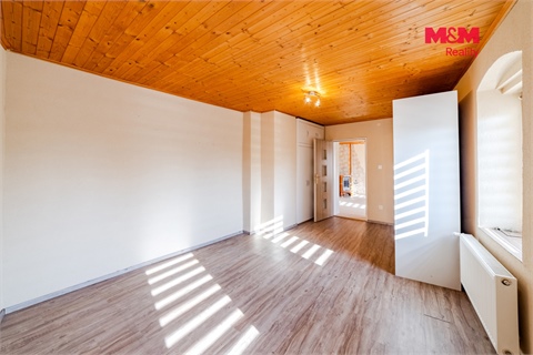 Prodej rodinného domu, 120 m² 24