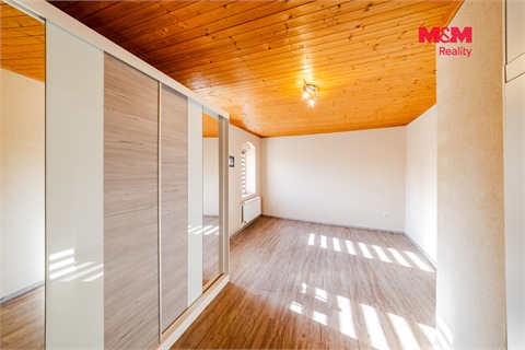 Prodej rodinného domu, 120 m² - 20