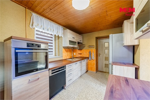 Prodej rodinného domu, 120 m² 14