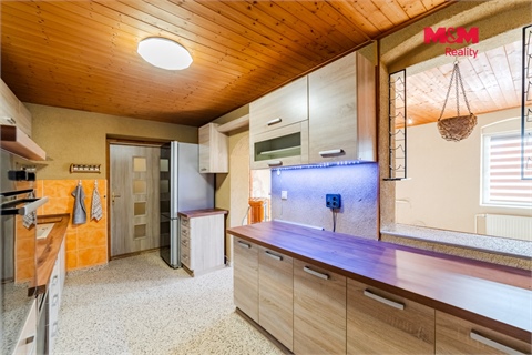 Prodej rodinného domu, 120 m² 12