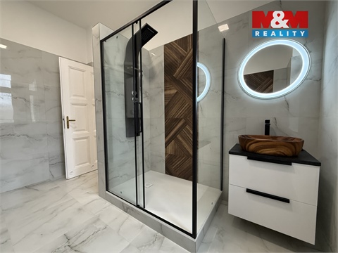 Pronájem bytu 3+1, 120 m² 12