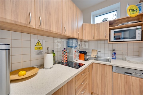 Pronájem skladu / haly, 1 982 m² - 28