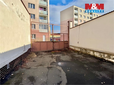 Pronájem obchodních prostor, 102 m² 2