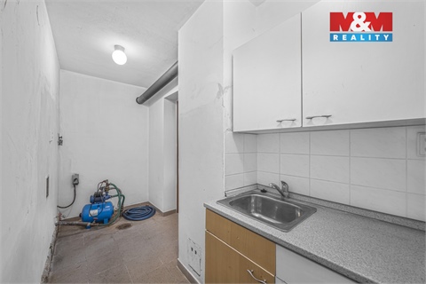 Prodej rodinného domu, 122 m² - 14