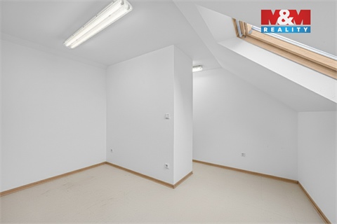 Prodej rodinného domu, 122 m² 42