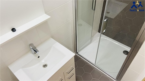 Pronájem bytu 3kk, 64 m² 10