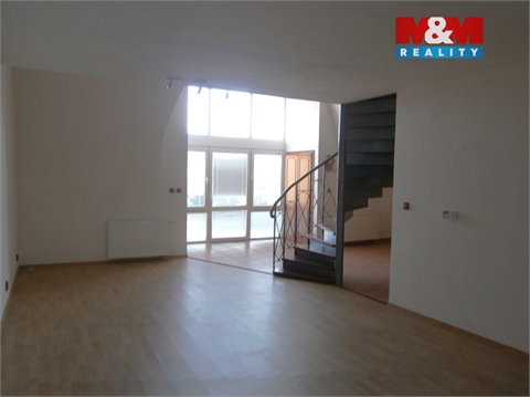 Prodej rodinného domu, 218 m² - 16