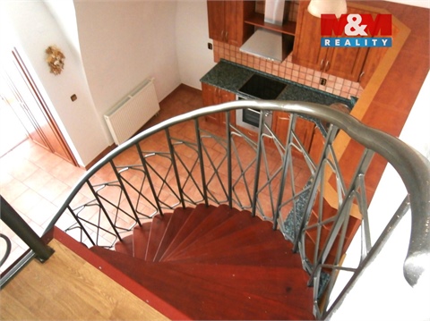 Prodej rodinného domu, 218 m² - 4