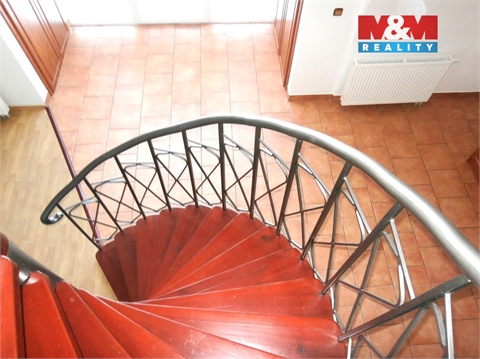 Prodej rodinného domu, 218 m² - 20