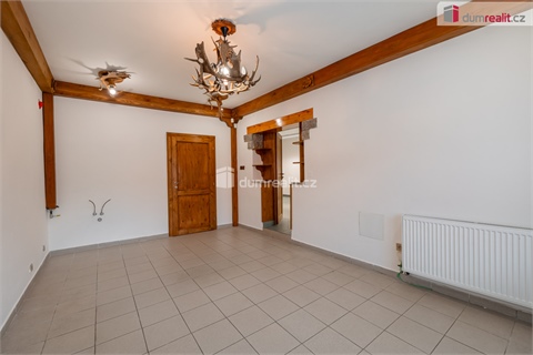 Prodej obchodních prostor, 107 m² - 2