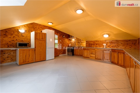 Prodej rodinného domu, 350 m² - 16