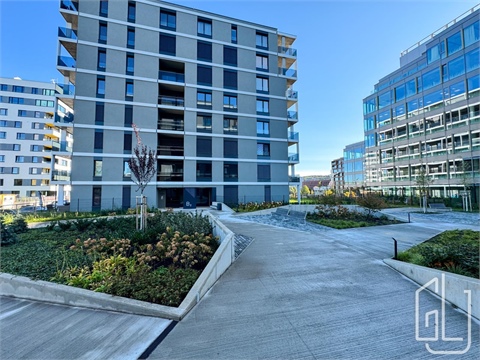 Pronájem parkovacího místa, 15 m² 2