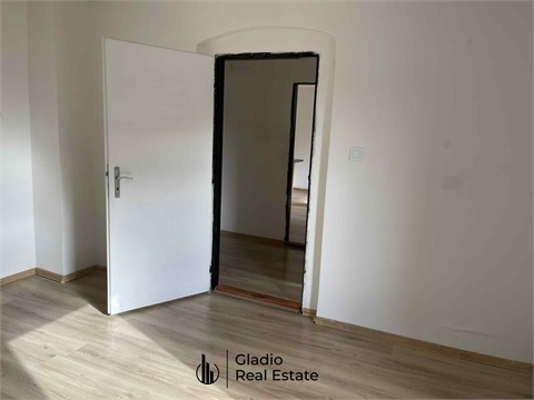 Prodej rodinného domu, 344 m² 14