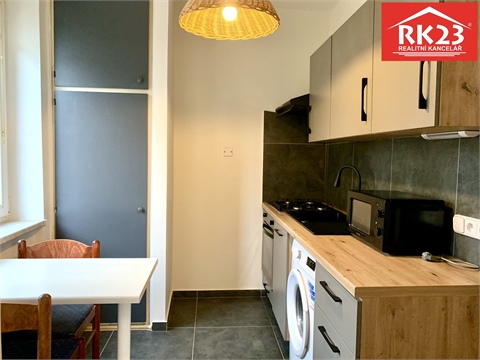 Pronájem bytu 3+1, 65 m² - 2