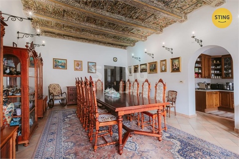 Prodej domu, 361 m² 10