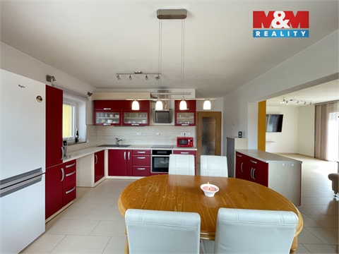 Prodej rodinného domu, 168 m² - 2