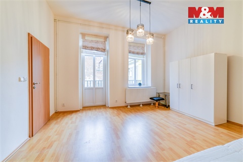 Pronájem bytu 3kk, 92 m² - 18