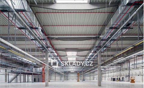 Pronájem skladu / haly, 1 943 m² - 2