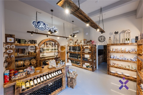 Pronájem obchodních prostor, 37 m² 0