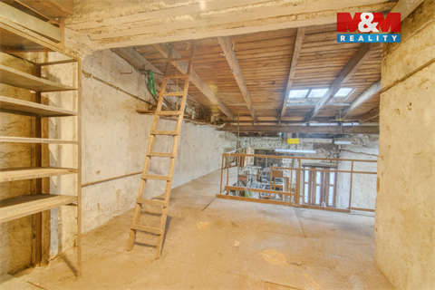 Prodej rodinného domu, 203 m² - 10