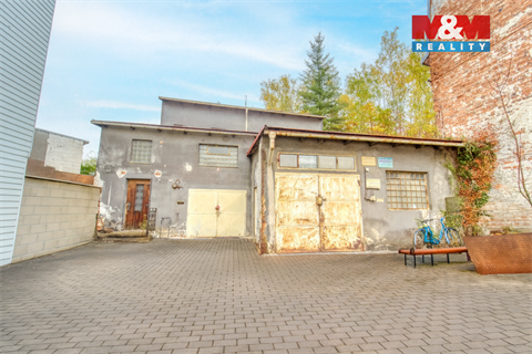 Prodej rodinného domu, 203 m² - 0