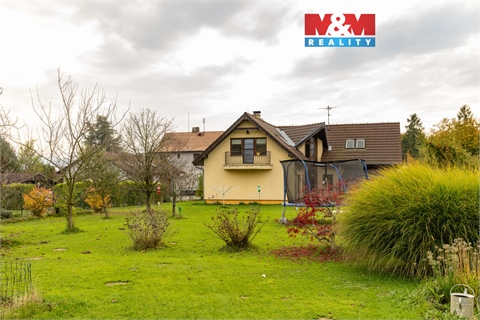 Prodej rodinného domu, 198 m² 0