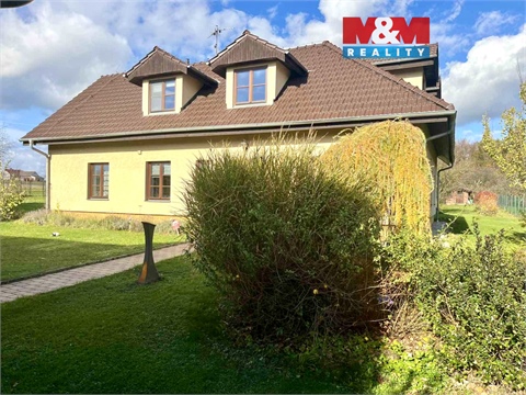 Prodej rodinného domu, 198 m² - 0