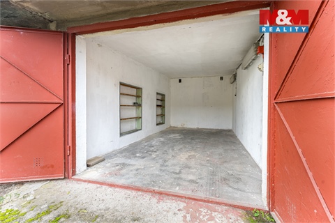 Pronájem garáže, 18 m² 2