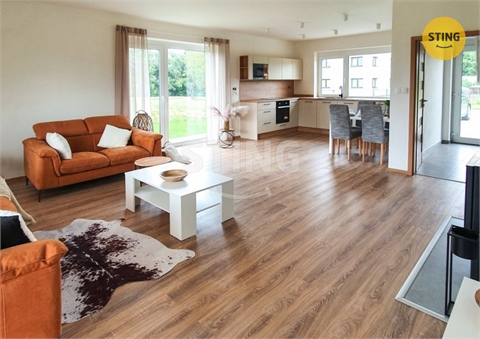 Pronájem rodinného domu, 130 m² 2