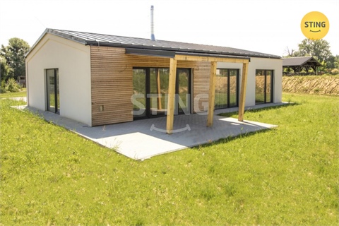 Pronájem rodinného domu, 130 m² 12