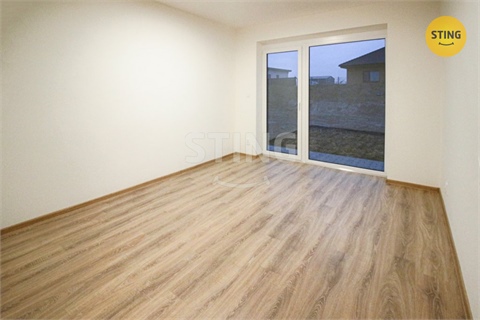 Pronájem rodinného domu, 130 m² 8