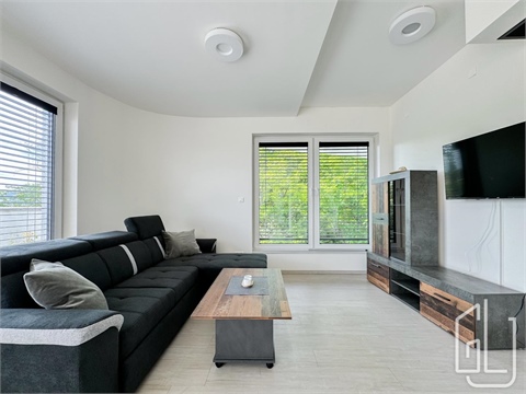 Pronájem bytu 2kk, 66 m² - 0