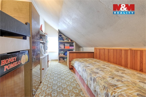 Prodej rodinného domu, 275 m² 18