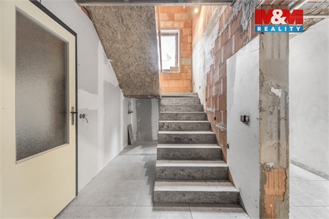 Prodej rodinného domu, 182 m² - 16