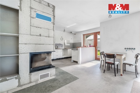 Prodej rodinného domu, 182 m² - 10