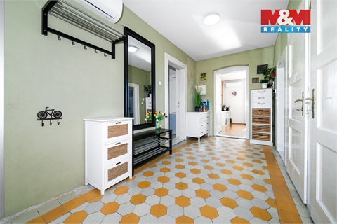 Prodej rodinného domu, 188 m² - 16