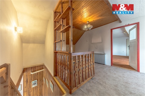 Prodej rodinného domu, 217 m² 8