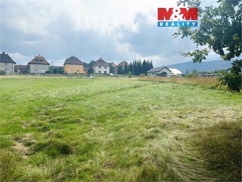 Prodej stavebního pozemku, 1 312 m² 0