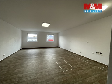 Pronájem kanceláře, 74 m² 2
