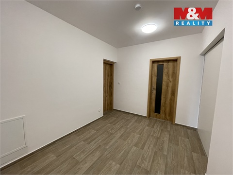 Pronájem kanceláře, 74 m² - 8