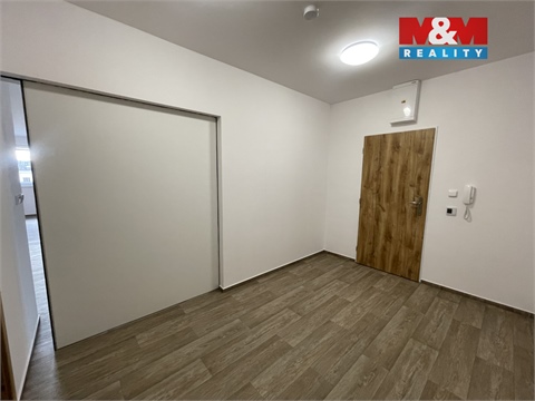 Pronájem kanceláře, 74 m² - 2