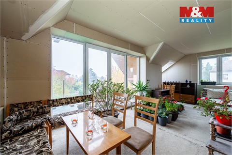 Prodej rodinného domu, 375 m² - 10