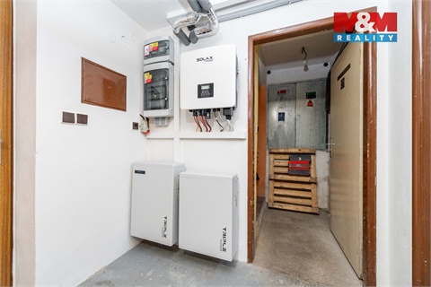 Prodej rodinného domu, 375 m² - 12