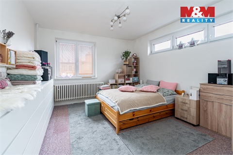 Prodej rodinného domu, 375 m² 6