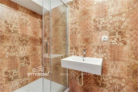 Prodej obchodních prostor, 72 m² - 12