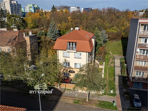 Prodej obchodních prostor, 72 m² 16
