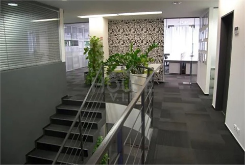 Prodej kanceláře, 616 m² 12