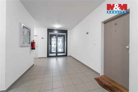 Prodej bytu 1kk, 32 m² - 16